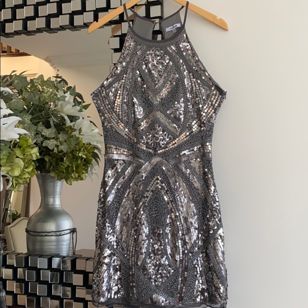 NEW!! MINUET Evening dress
